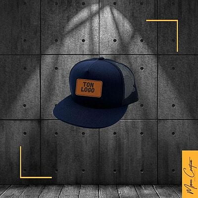 Casquette 5 panneaux - patch en cuir (trucker's hat) Casquette 5 panneaux - patch en cuir (trucker's hat)